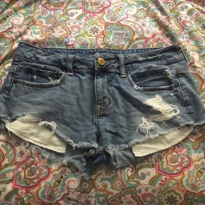 American Eagle shorts!